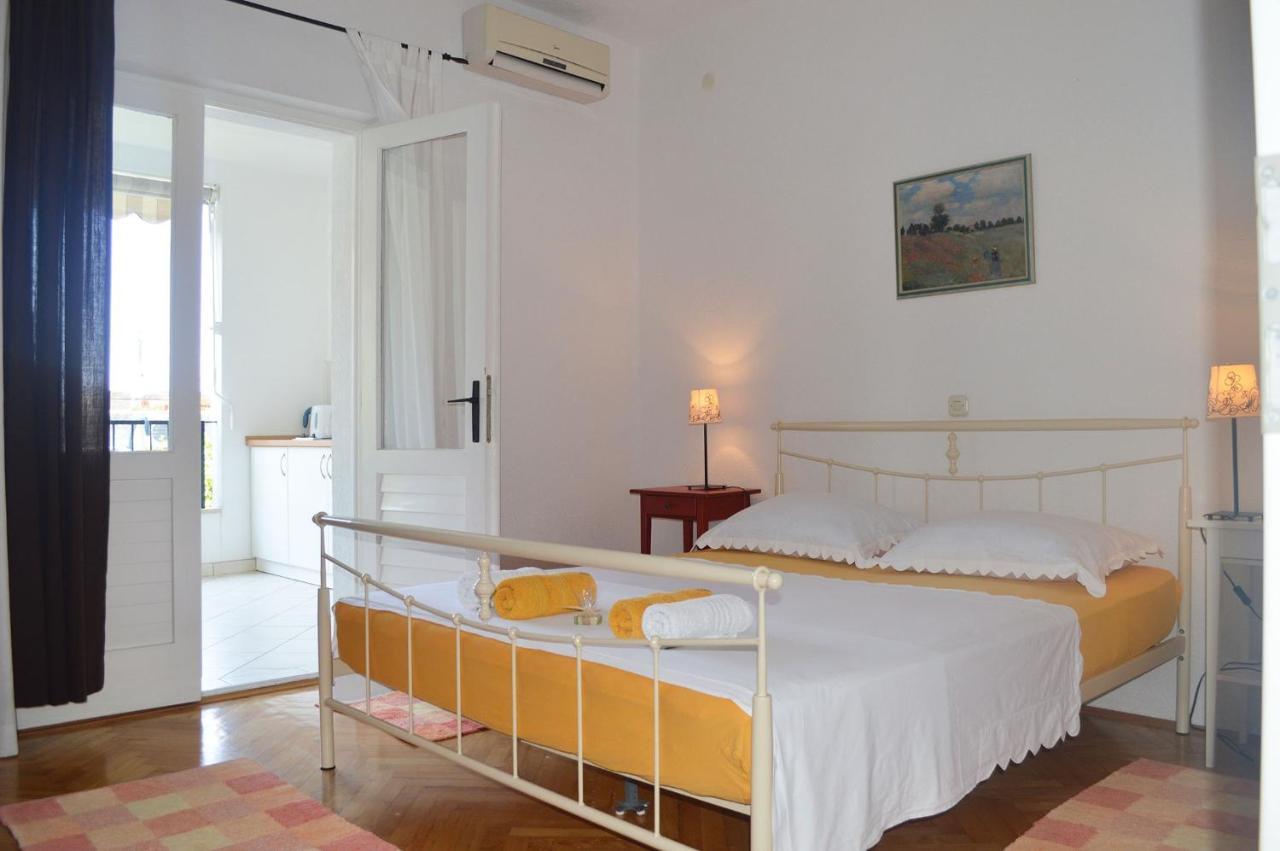 Apartments With A Parking Space Makarska - 11361 Kültér fotó